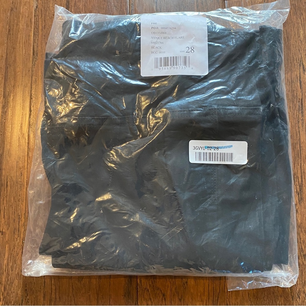 NWT We The Free Venice Beach Flare Jeans - Picture 7 of 7